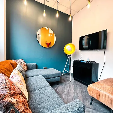Contemporary Student-Only Apartments At Panmure Court In Edimburgo Exterior foto